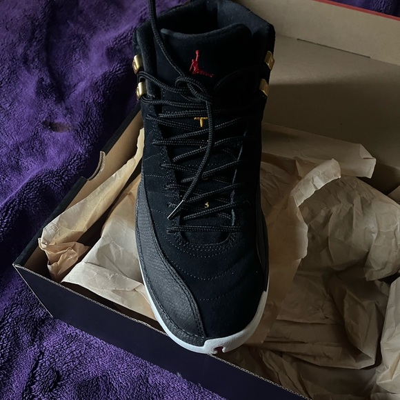 Og Jordan retro 12s
Og box worn 1 time just for pictures - Picture 1 of 5